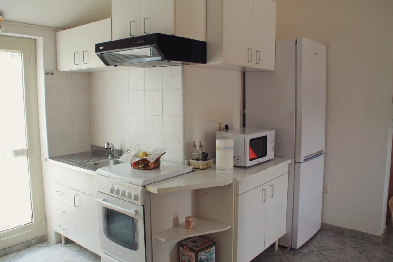 Apartamento Mansarda con camino Montefranco Exterior foto
